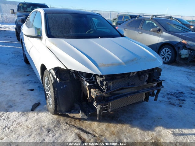 3VWE57BU8KM163198 Volkswagen Jetta 1.4 Tsi Highline