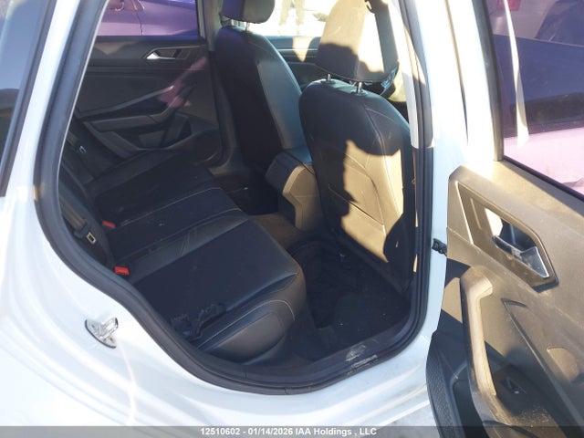 3VWE57BU8KM163198 Volkswagen Jetta 1.4 Tsi Highline