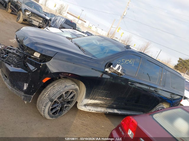 2023 Chevrolet Suburban Rst მანქანა იყიდება აუქციონზე, vin: 1GNSKEKDXPR321072, აუქციონის ნომერი: 12510611