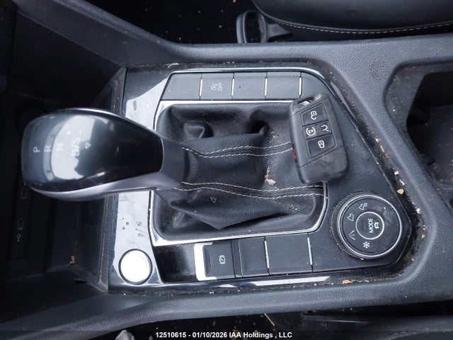3VV4X7B2XRM077667 Volkswagen TAOS SEL