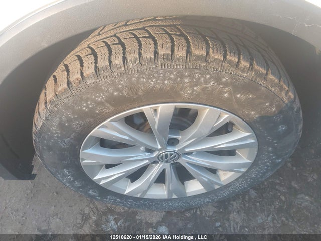 3VV0B7AX2JM156779 Volkswagen Tiguan