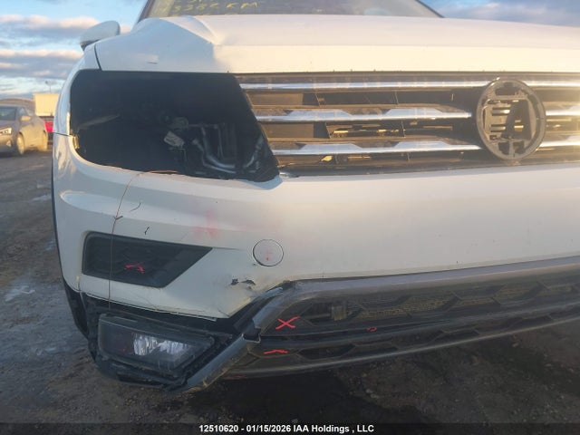 3VV0B7AX2JM156779 Volkswagen Tiguan