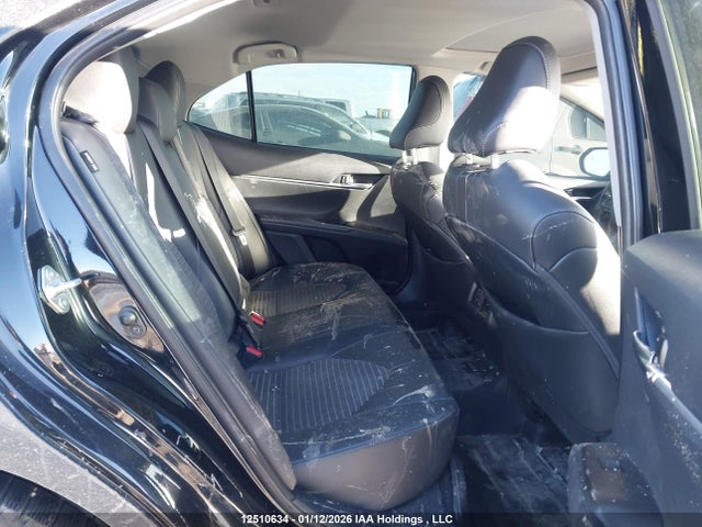 4T1S11AK8NU686022 Toyota CAMRY SE