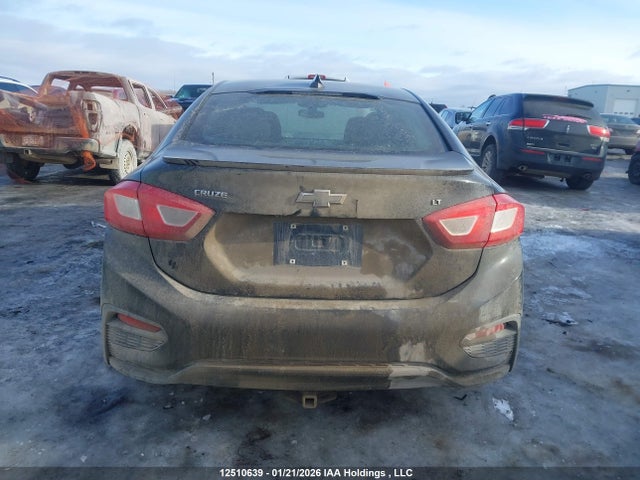 1G1BE5SM7H7121756 Chevrolet Cruze Lt Auto