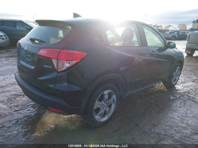 3CZRU6H33GM113665 Honda HR-V LX