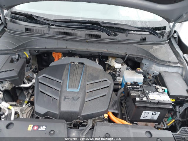 KM8K33AG4NU157913 Hyundai Kona Electric Ultimate
