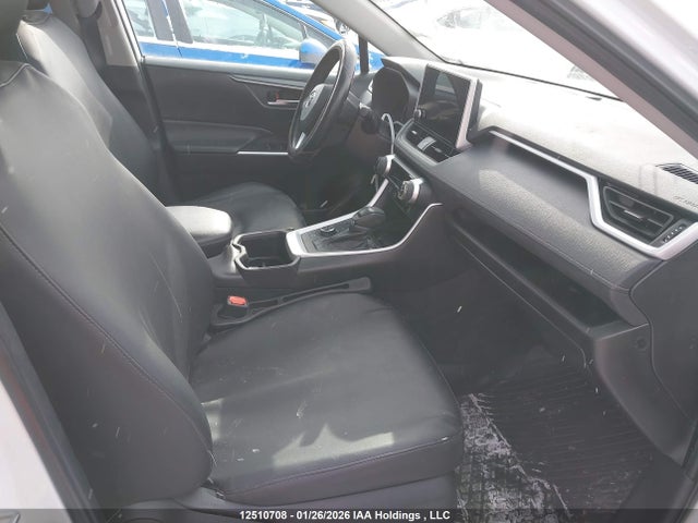 2T3RWRFV0RW188198 Toyota RAV4