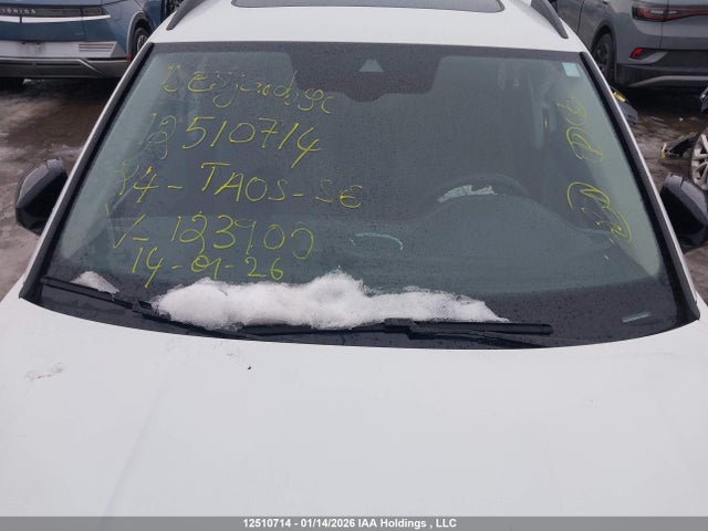 3VVLX7B28RM123900 Volkswagen TAOS SE
