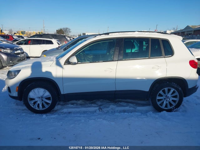 WVGJV7AXXGW506416 Volkswagen Tiguan Comfortline/highline/special Edition