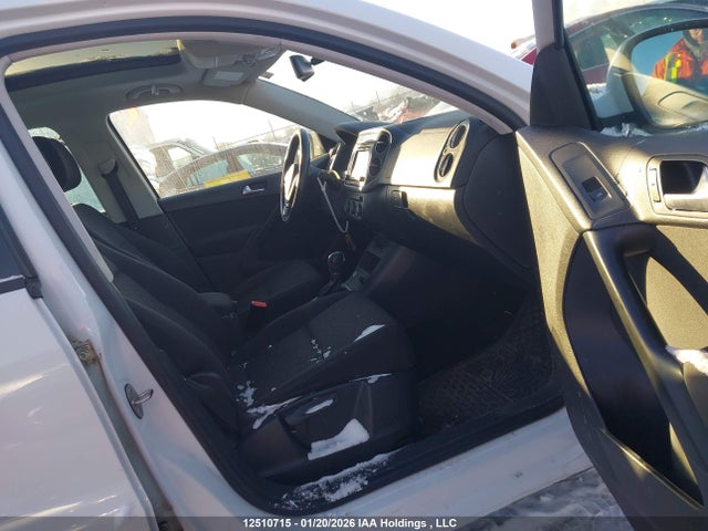 WVGJV7AXXGW506416 Volkswagen Tiguan Comfortline/highline/special Edition