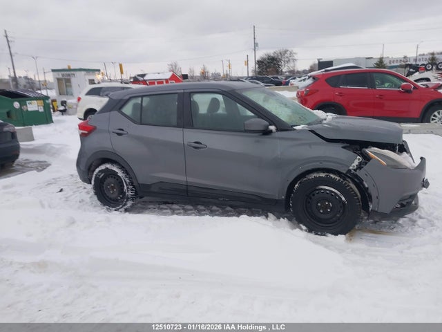 3N1CP5CV4LL563611 Nissan KICKS SV