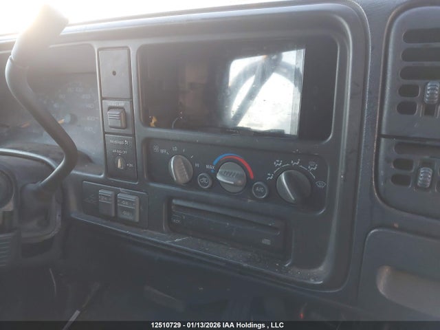 Продажа на аукционе авто 1997 Gmc Sierra K1500, vin: 2GTEK19R5V1514624, номер лота: 12510729