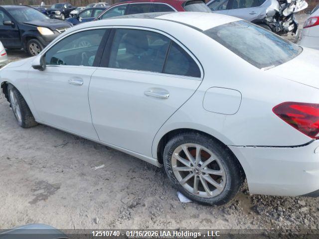 W1K3G4FB4LW043594 Mercedes-Benz A 220 4mtic