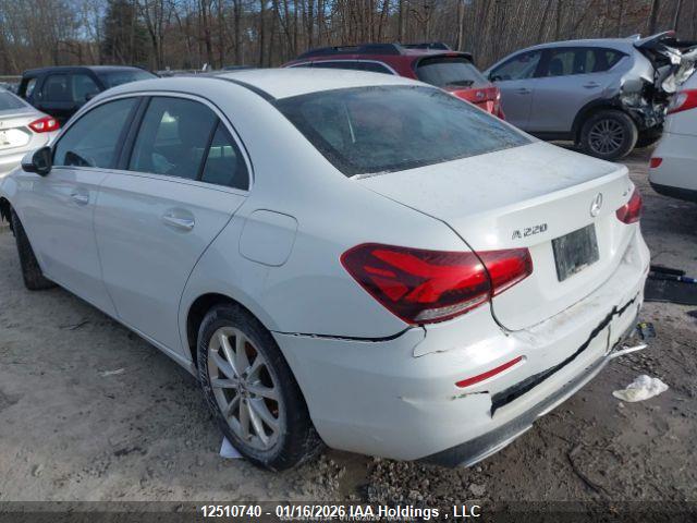 W1K3G4FB4LW043594 Mercedes-Benz A 220 4mtic