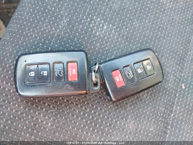 2T3RFREV5JW699914 Toyota Rav4 Adventure/xle
