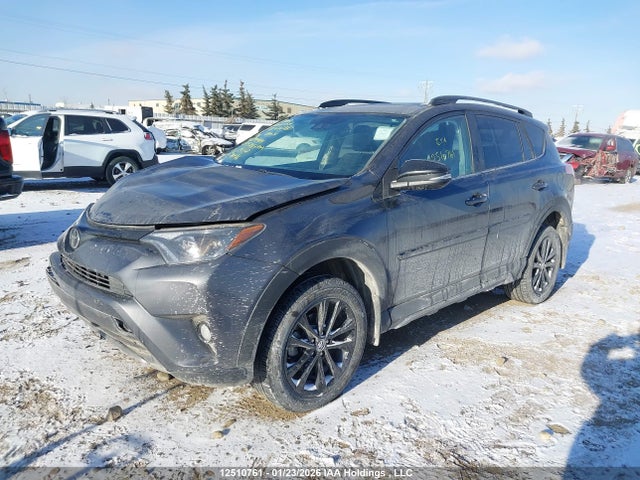 2T3RFREV5JW699914 Toyota Rav4 Adventure/xle