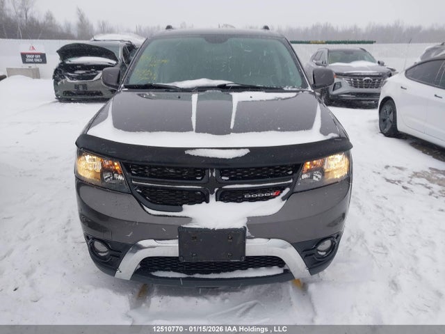 3C4PDCGG1HT557182 Dodge Journey Crossroad