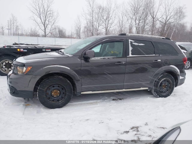 3C4PDCGG1HT557182 Dodge Journey Crossroad
