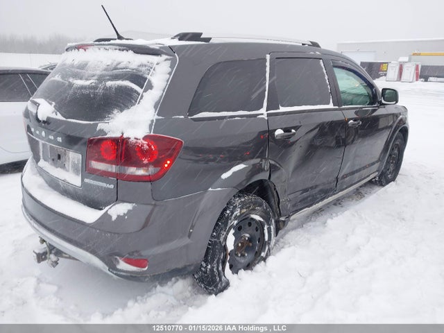 3C4PDCGG1HT557182 Dodge Journey Crossroad