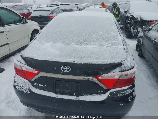 4T1BF1FK3HU371868 Toyota CAMRY SE