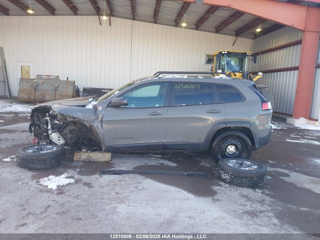 1C4PJMBX3KD389158 Jeep Cherokee Trailhawk
