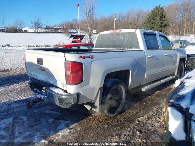 3GCUKREC8JG128955 Chevrolet Silverado 1500 1lt