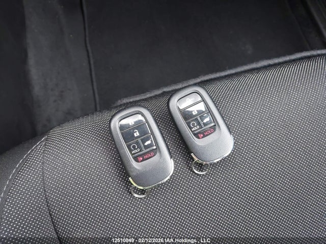 Продажа на аукционе авто 2023 Honda Cr-v Lx/lx-b, vin: 2HKRS4H27PH101368, номер лота: 12510849