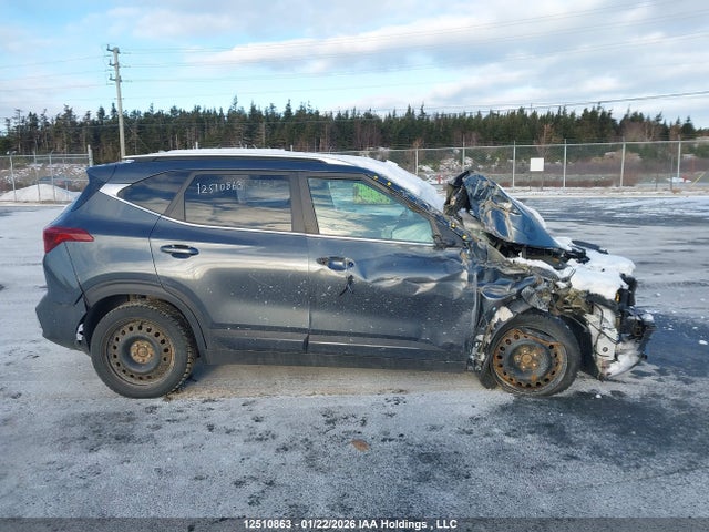 KIA SELTOS EX 2022 KNDEUCAA1N7289634 Image 13