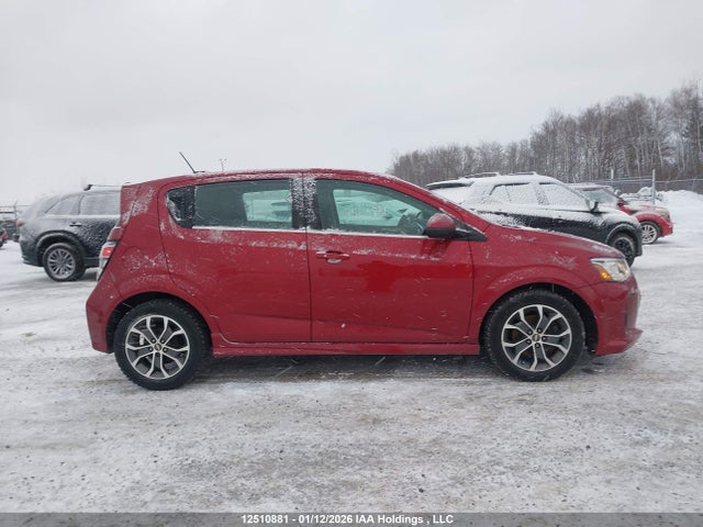 1G1JD6SB2H4171517 Chevrolet SONIC LT
