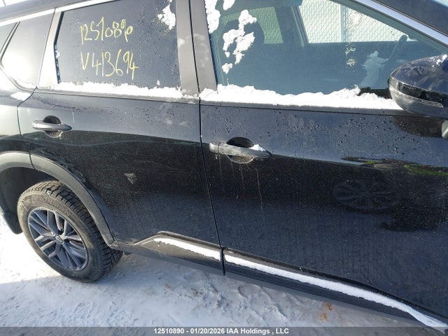 JN8BT3ABXSW413694 Nissan ROGUE S