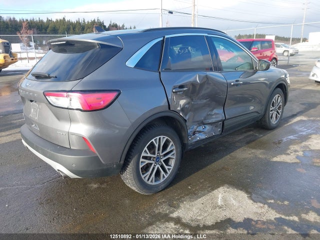 1FMCU9H68MUB20606 Ford ESCAPE SEL