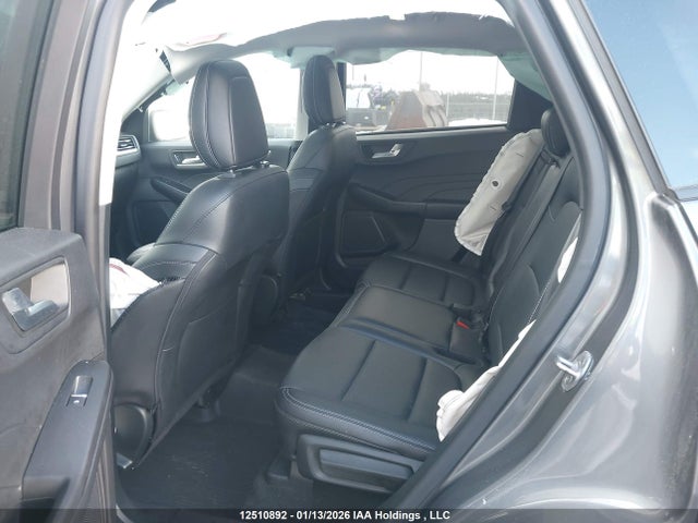 1FMCU9H68MUB20606 Ford ESCAPE SEL