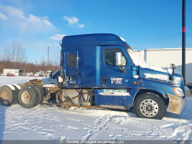 Freightliner Cascadia 125 2014 1FUJGLD59ELFV1844 Image 12