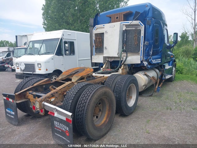 Freightliner Cascadia 125 2014 1FUJGLD59ELFV1844 Image 4
