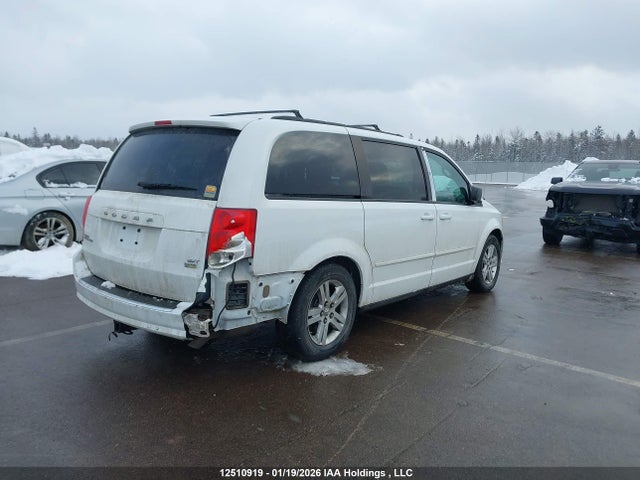 2C4RDGBG3ER184197 Dodge Grand Caravan Se/sxt