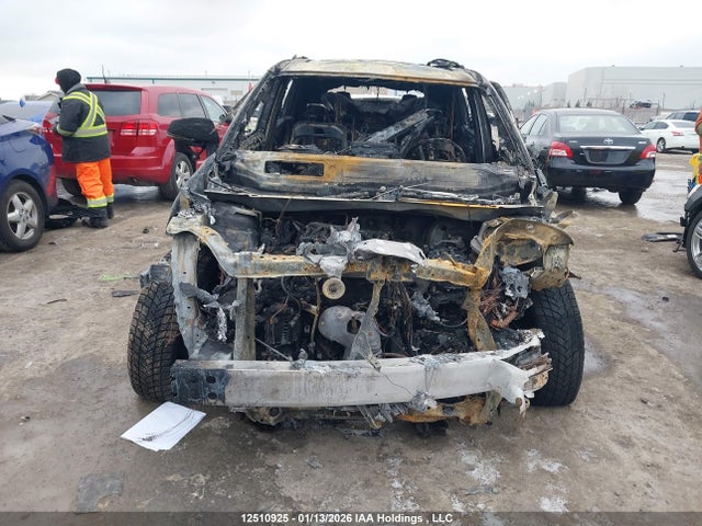5TDDZRBH7NS218956 Toyota Highlander Limited
