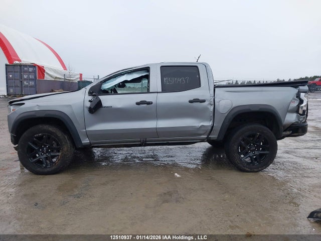 1GCPTEEK4R1240687 Chevrolet Colorado Trail Boss 4wd