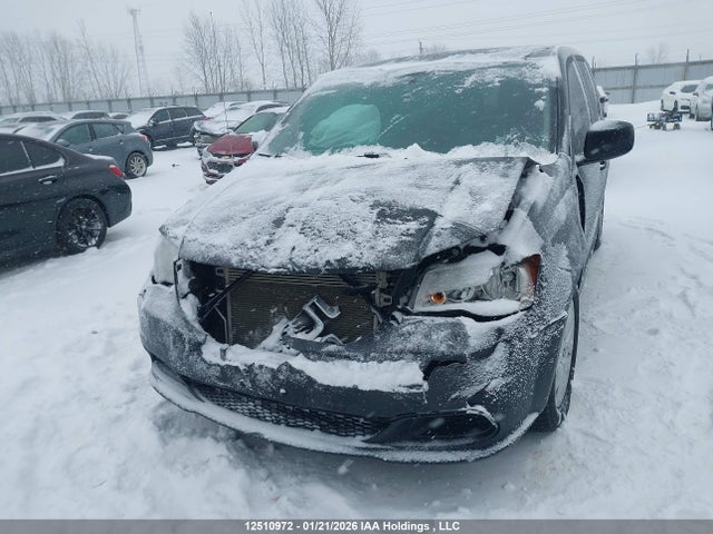 2C4RDGBGXJR231087 Dodge Grand Caravan Se