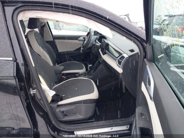 3VVUC7B29SM037257 Volkswagen TAOS SE