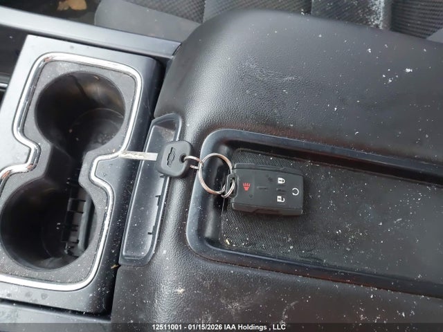 1GCVKREC0FZ438965 Chevrolet Silverado 1500 1lt/2lt
