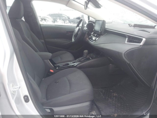 5YFBPMBE1NP338928 Toyota COROLLA LE
