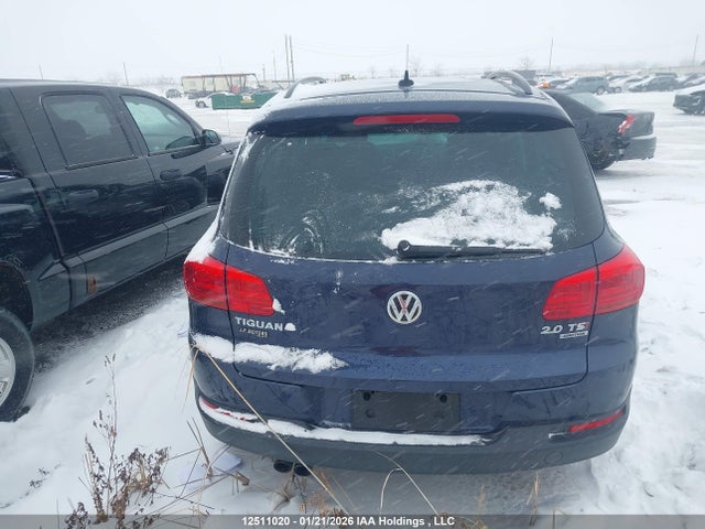 WVGJV7AX9FW585365 Volkswagen Tiguan S/se/sel/r-line