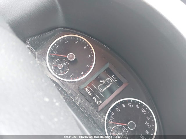 WVGJV7AX9FW585365 Volkswagen Tiguan S/se/sel/r-line