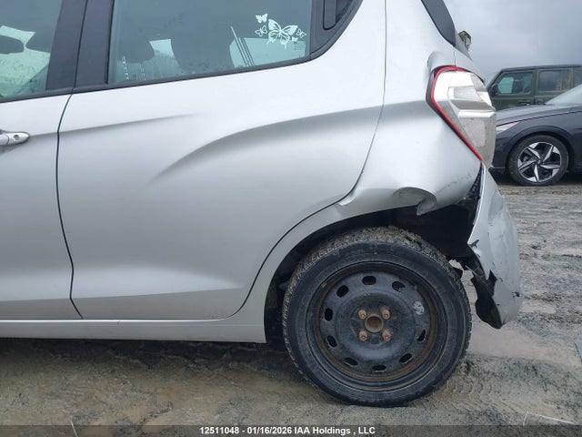 KL8CB6SA5HC743241 Chevrolet Spark Ls Cvt
