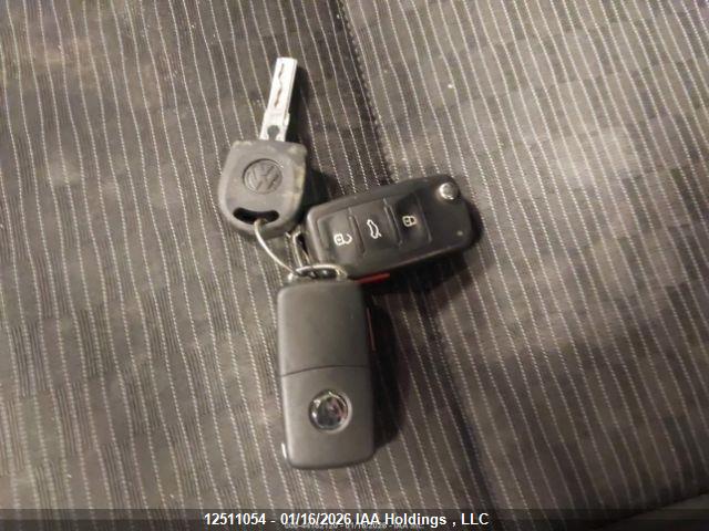 WVGBV7AX4FW578277 Volkswagen Tiguan S/se/sel/r-line