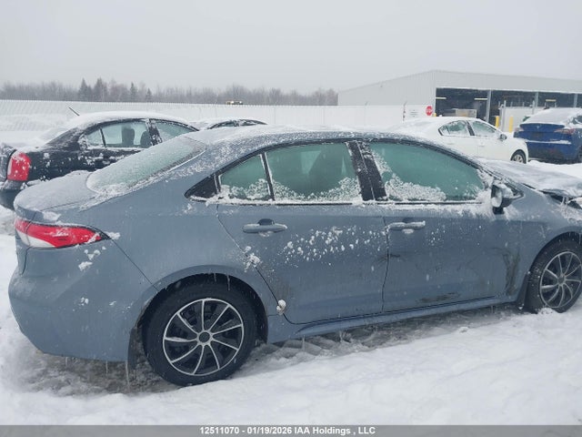Toyota COROLLA LE 2021 5YFBPMBE6MP237110 Image 13