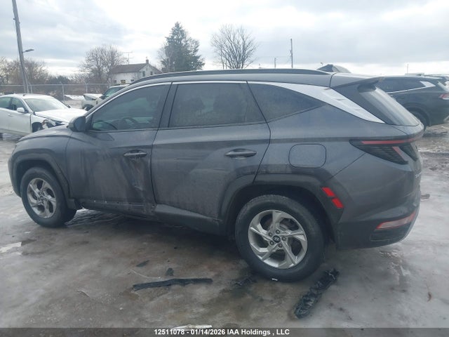 KM8JCCDE9RU305436 Hyundai Tucson Trend Awd