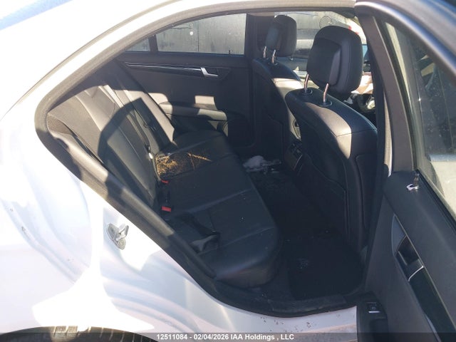 Mercedes-Benz C 300 4matic 2014 WDDGF8AB2EA948368 Image 8