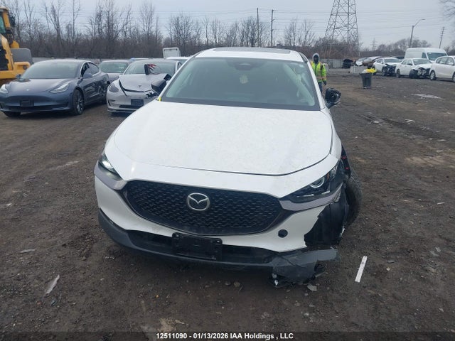 3MVDMBDY8SM823775 Mazda Cx-30 Premium
