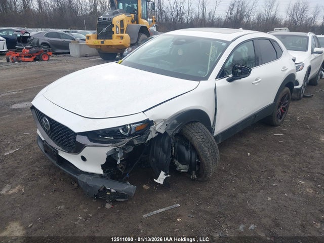 3MVDMBDY8SM823775 Mazda Cx-30 Premium